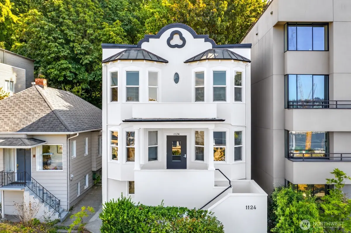 1124 Lakeview Boulevard E #1-4, Seattle, WA 98102 - #1