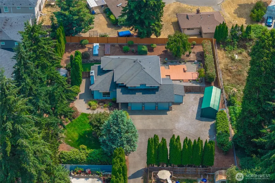 820 Monroe Avenue Ne, Renton, WA 98056 - #3