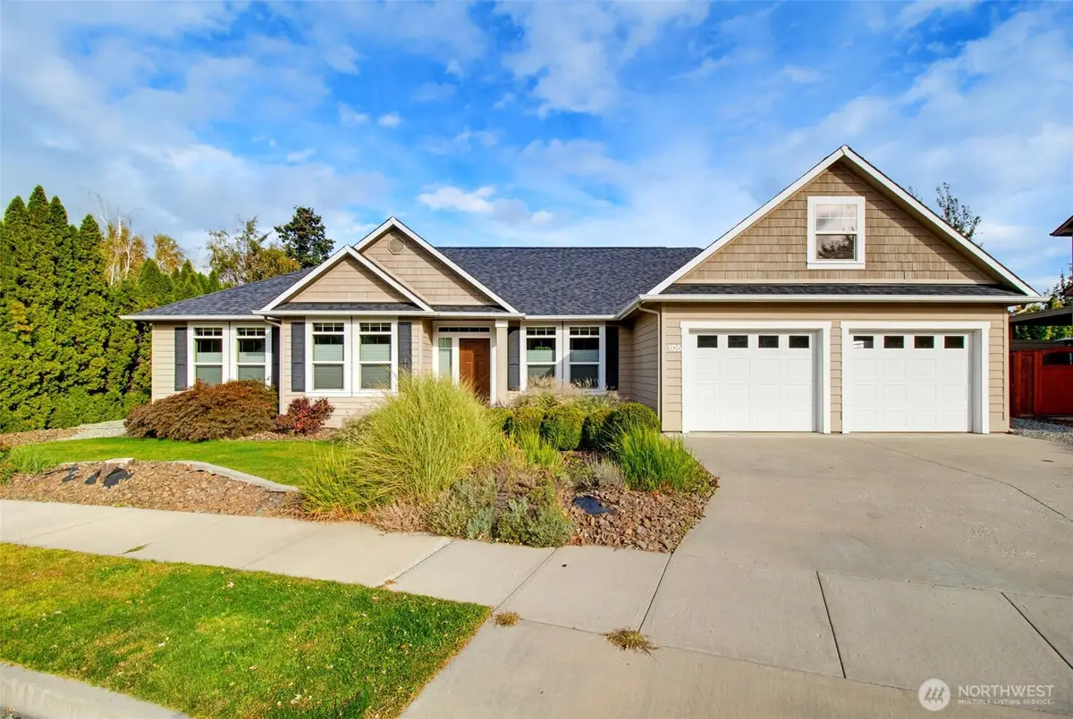 105 Pickens Street, Wenatchee, WA 98801 - #1