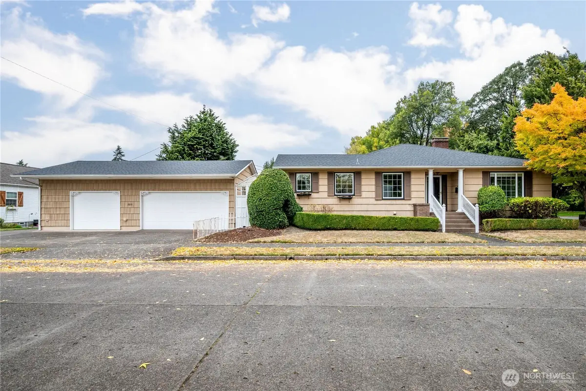 2610 Field Street, Longview, WA 98632 - #1