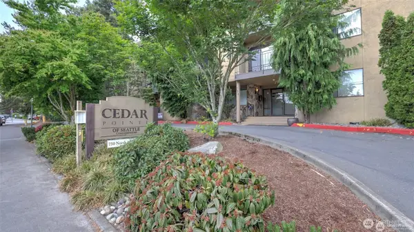 750 N 143rd Street #302, Seattle, WA 98133