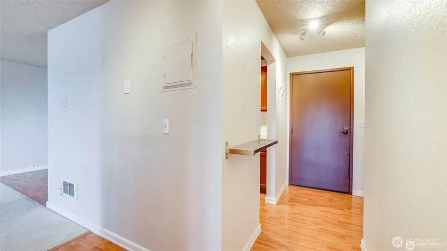 750 N 143rd Street #302, Seattle, WA 98133 - #2