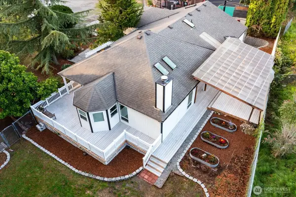 14025 SE 197th Place, Renton, WA 98058