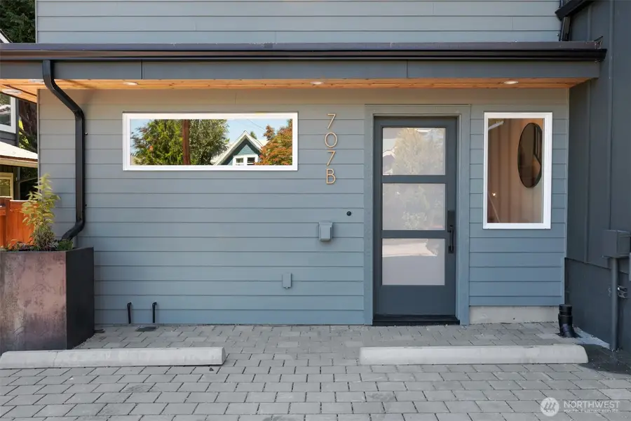 707 N 65th Street, Seattle, WA 98103 - #3