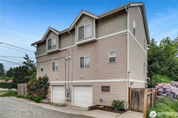 1417 N 97th Street, Seattle, WA 98103