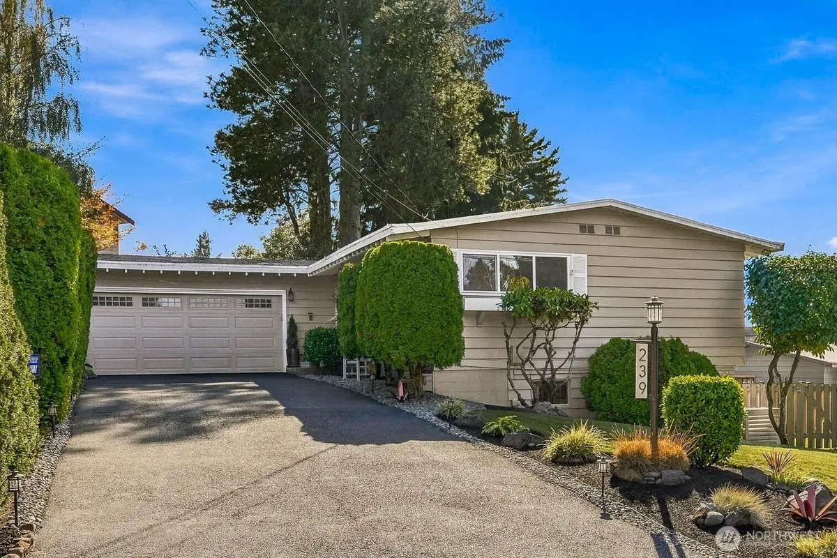 239 SW 184th Street, Normandy Park, WA 98166 - #1