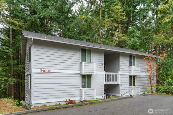 34007 1st Circle S, Federal Way, WA 98003