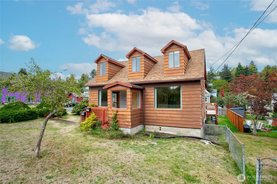1901 Harris Avenue, Bellingham, WA 98225 - #2