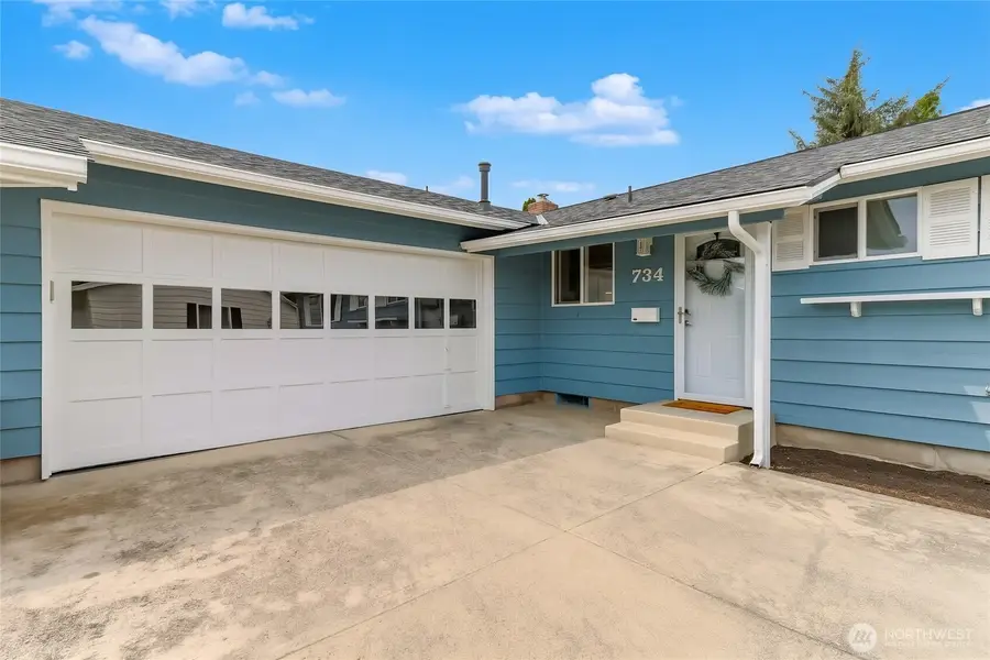 734 Charwila Lane, Enumclaw, WA 98022 - #2