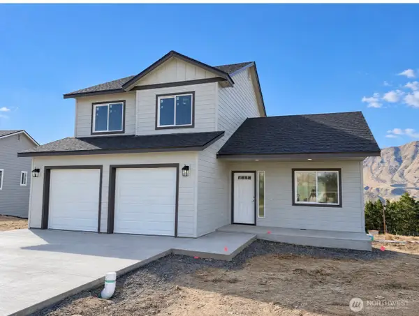 1398 Juno Street Se, East Wenatchee, WA 98802