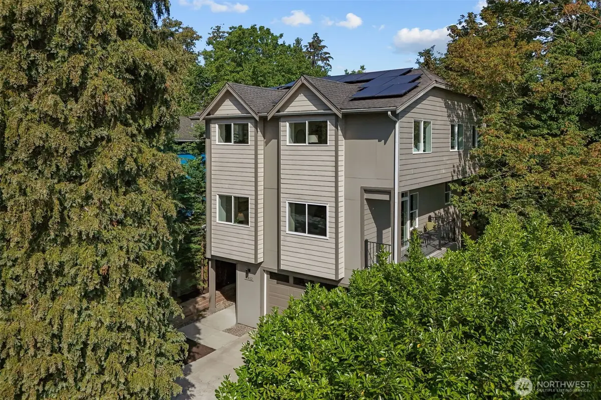 4812 S Frontenac Street, Seattle, WA 98118 - #1
