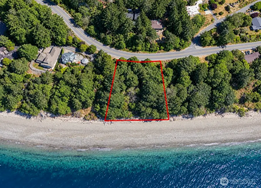 8118 E Side Drive Ne, Tacoma, WA 98422 - #2