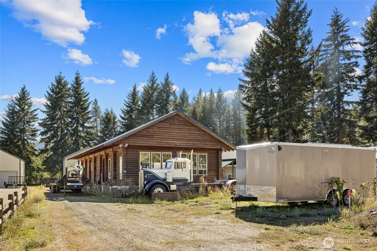 310 Pit Way, Easton, WA 98925 - #1