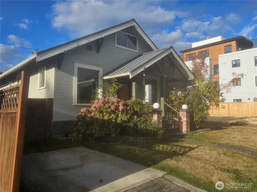 126 W 2nd Street, Port Angeles, WA 98362 - #2