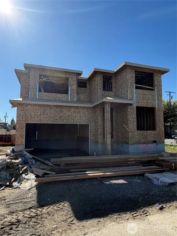 747 Maple Avenue, La Conner, WA 98257