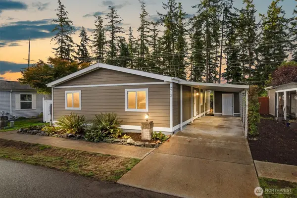 7712 203rd Street Ct E, Spanaway, WA 98387