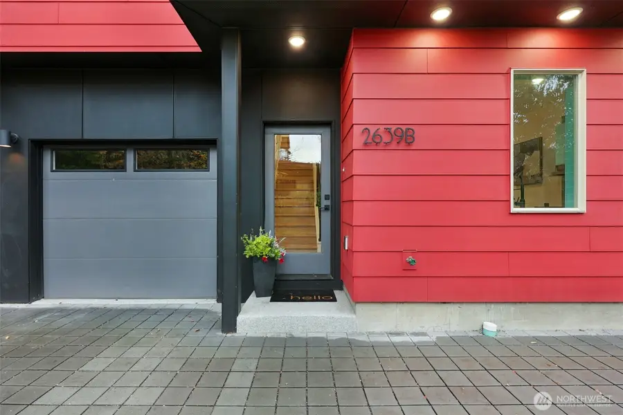 2639 41st Avenue Sw #B, Seattle, WA 98116 - #2