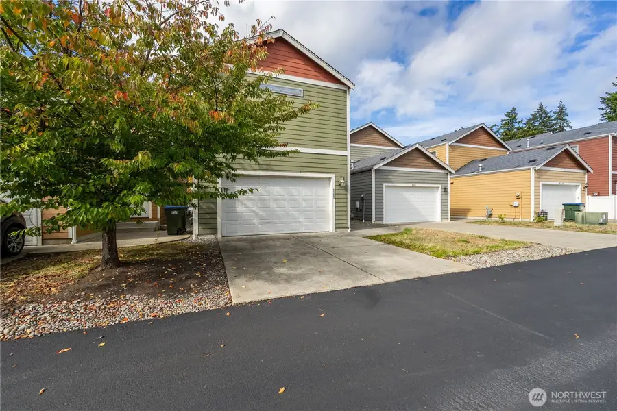 4522 Edgewater Boulevard Ne, Lacey, WA 98516 - #2