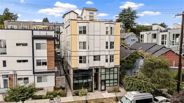 1811 20th Avenue, Seattle, WA 98122