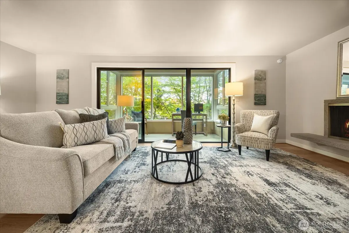 5101 NE 55th Street #103, Seattle, WA 98105 - #1