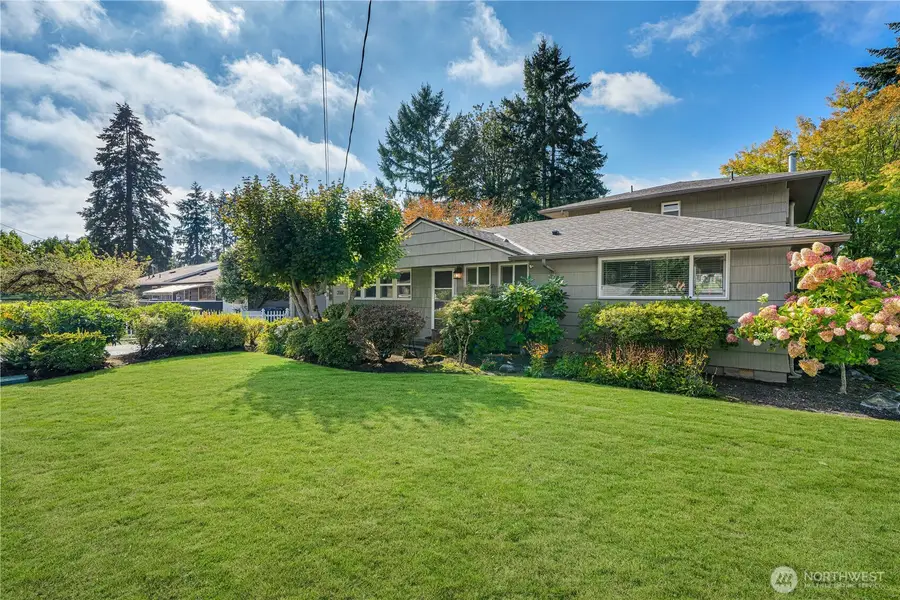 3566 Sunset Drive W, University Place, WA 98466 - #2