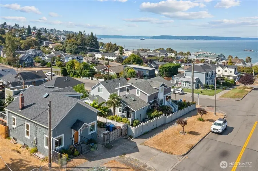 2714 N Mccarver Street, Tacoma, WA 98403 - #3