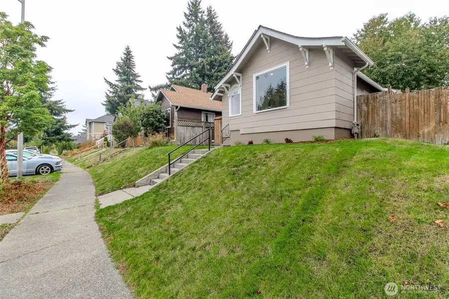 1415 S Grant Avenue, Tacoma, WA 98405 - #2