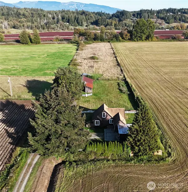 4505 Chuckanut Drive, Bow, WA 98232