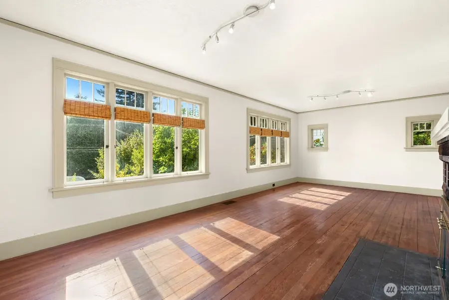 1630 SW Austin Street, Seattle, WA 98106 - #3