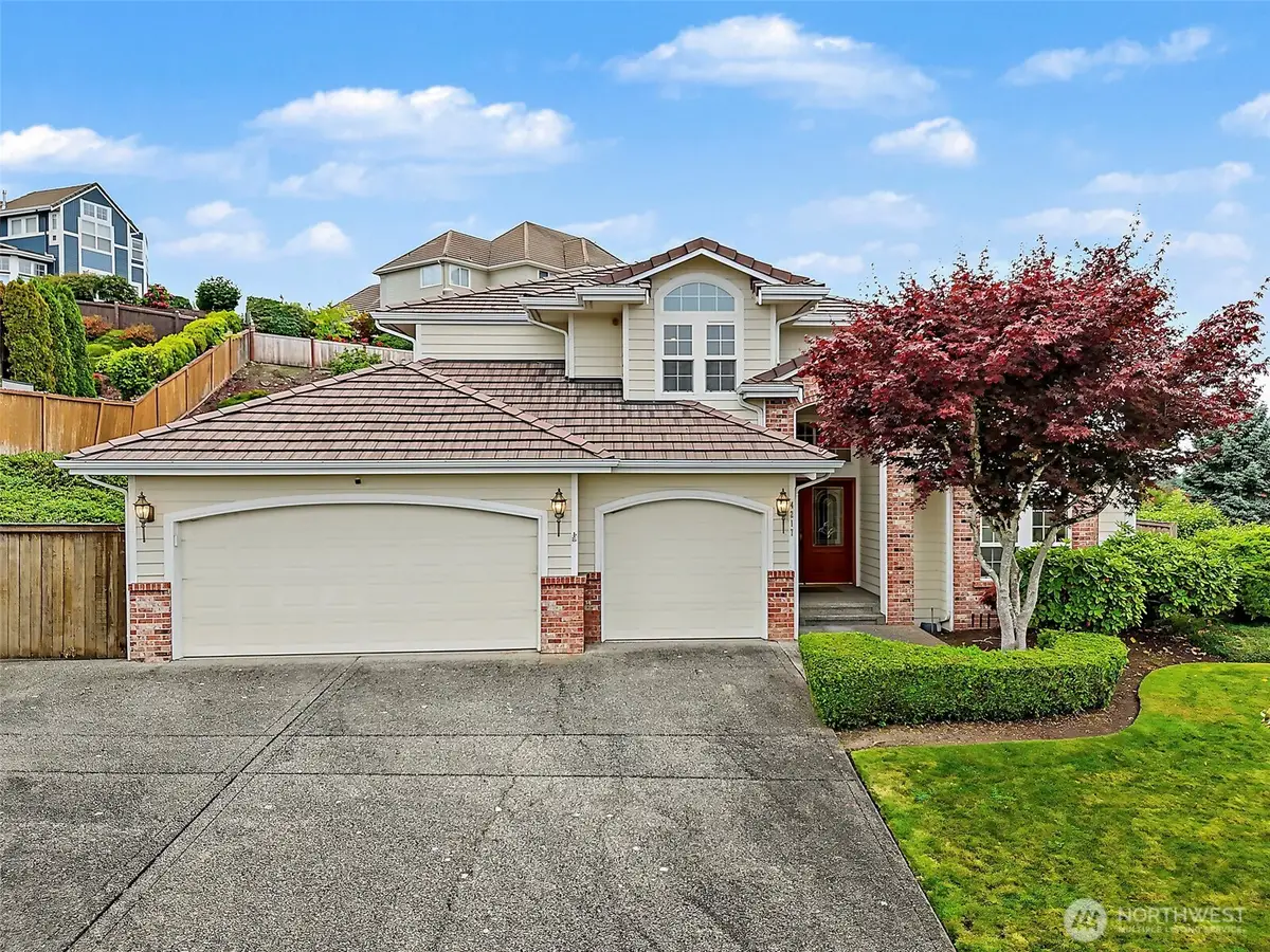 4217 Crystal Lane Loop Se, Puyallup, WA 98372 - #1