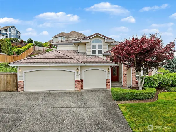 4217 Crystal Lane Loop Se, Puyallup, WA 98372