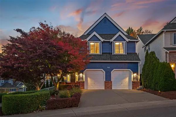9818 S 220th Place, Kent, WA 98031