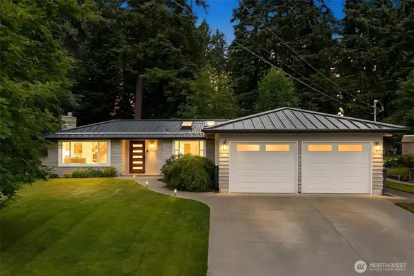 17529 93rd Avenue Ne, Bothell, WA 98011