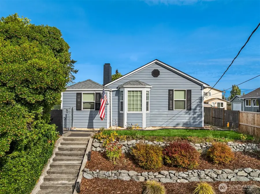 1920 6th Street, Bremerton, WA 98337 - #2