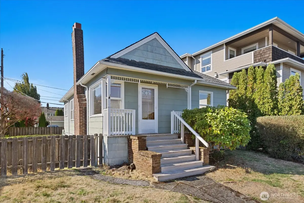 4847 41st Avenue Sw, Seattle, WA 98116 - #1