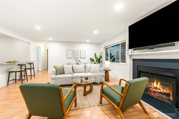 555 Prospect Street #1, Seattle, WA 98109