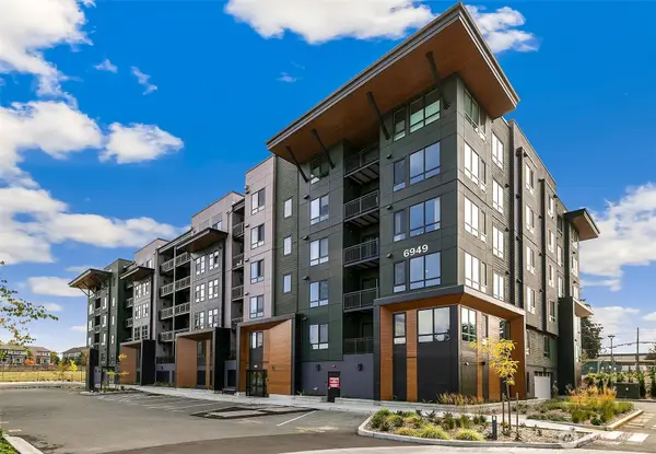 6949 NE 184th Lane #511, Kenmore, WA 98028