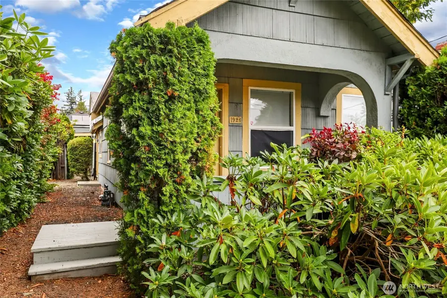 1926 9th Street, Bremerton, WA 98337 - #3