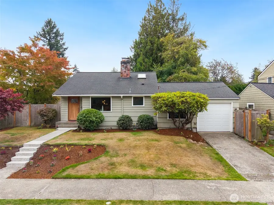5305 SW Orleans Street, Seattle, WA 98116 - #2