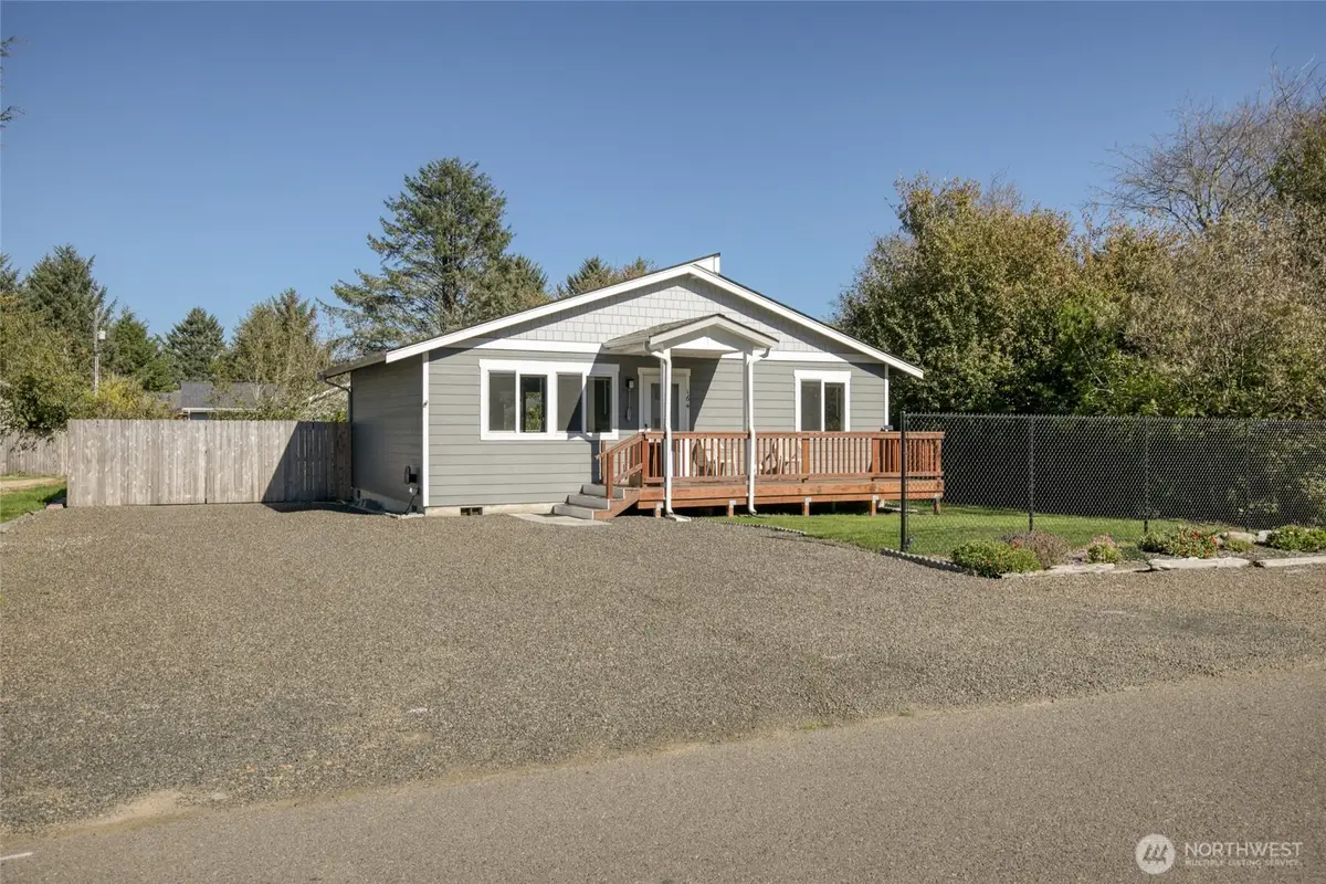 164 N Oar Loop Nw, Ocean Shores, WA 98569 - #1