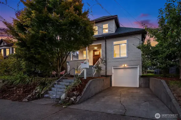 181 26th Avenue, Seattle, WA 98122