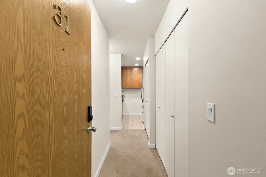 3926 1st Avenue Ne #31, Seattle, WA 98105 - #2
