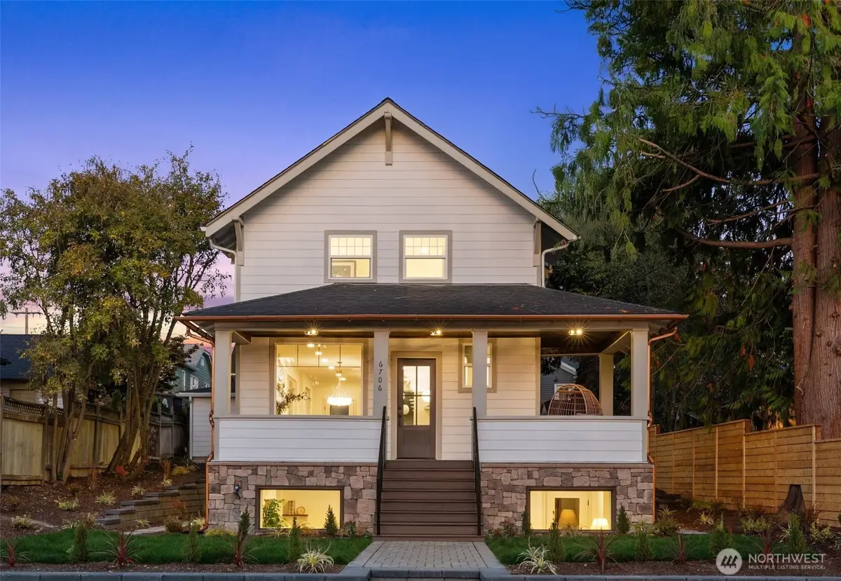 6706 Holly Place Sw, Seattle, WA 98136 - #1