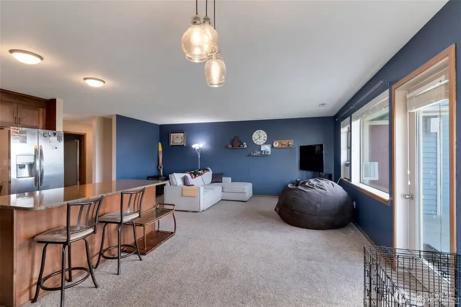 651 SE Bayshore Dr #B304, Oak Harbor, WA 98277 - #2