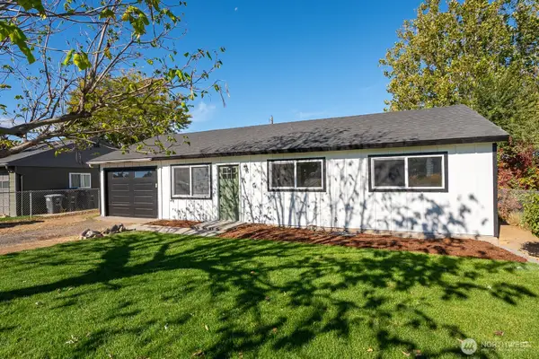 710 S Hawthorne Drive, Moses Lake, WA 98837