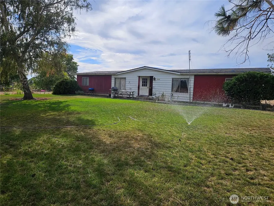 9342 J.4 Road Nw, Ephrata, WA 98823 - #2