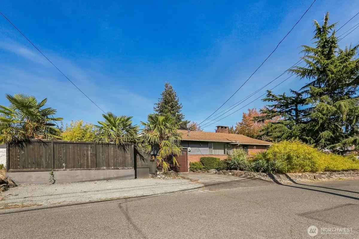 7767 Beacon Avenue S, Seattle, WA 98118 - #1