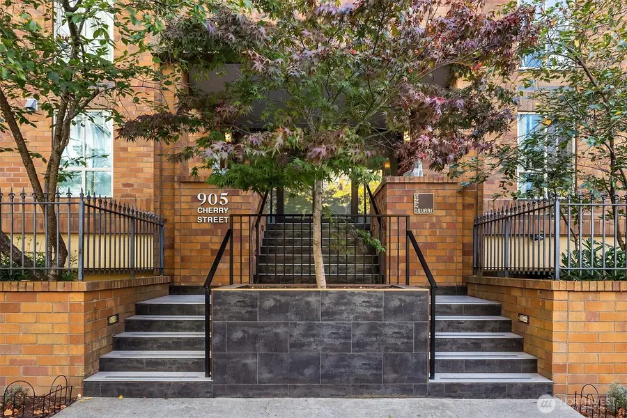 905 Cherry Street #706, Seattle, WA 98104 - #2
