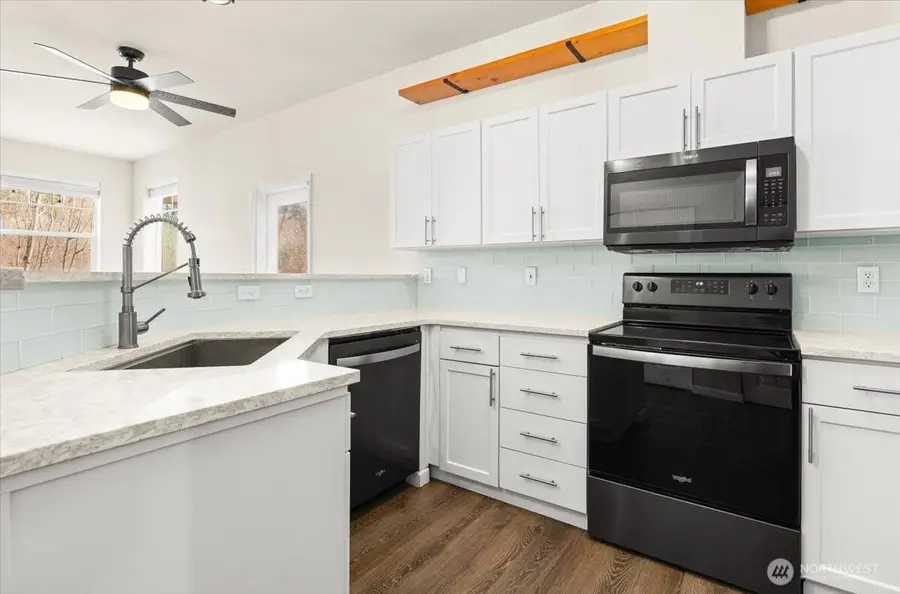 17426 Bothell Way Ne #A302, Bothell, WA 98011 - #3