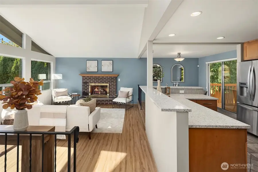 3008 NE 201st Place, Lake Forest Park, WA 98155 - #2
